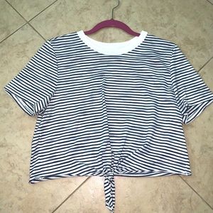 TopShop Short Sleeve Crop Top, In Perfect Condition